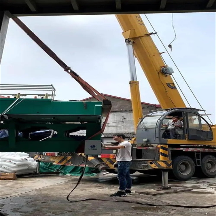 平度大吨位吊车租赁应急保障方案|化解突发吊装需求难题